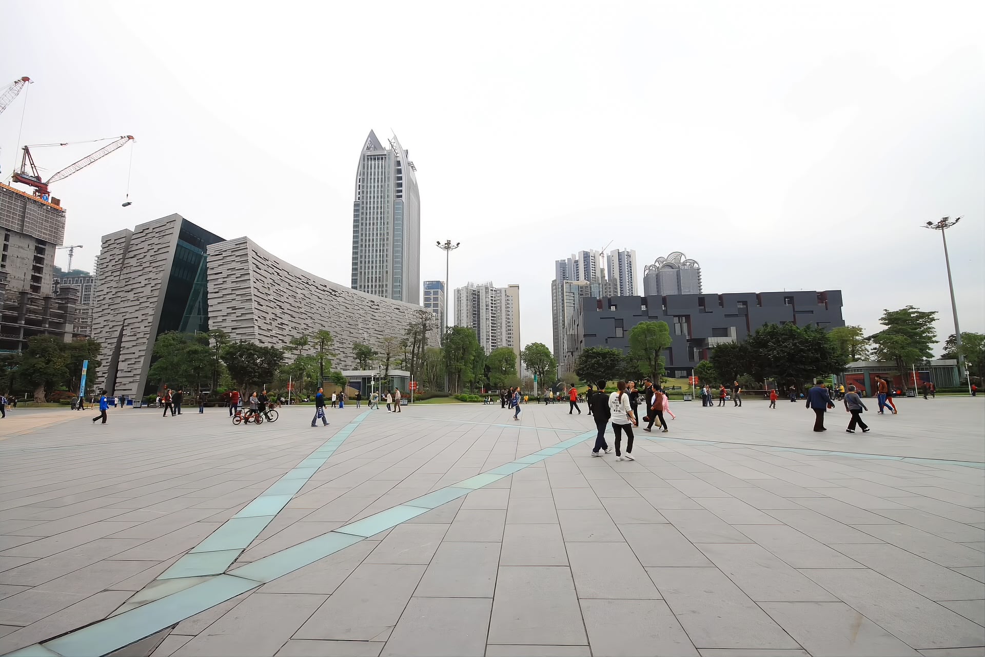 Huacheng Square in Zhujiang New Town with the Guangzhou Library and the Guangdong Museum